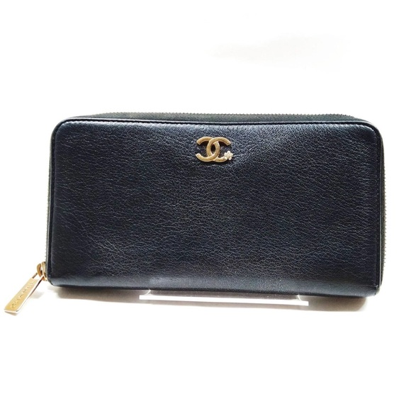 CHANEL Handbags - Chanel Black Leather Zip Wallet with Gold Accents